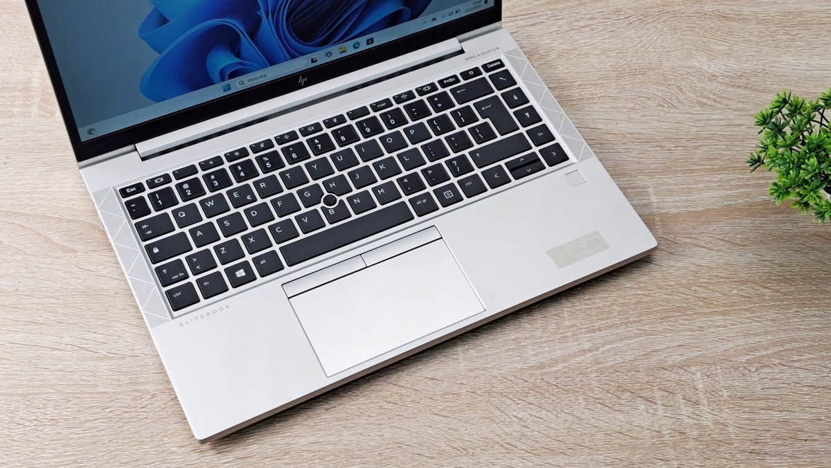 HP Elitebook 845 G7 Ryzen 5 Pro 4650U 16 GB 2 TB SSD FHD Win10Pro nešiojamas kompiuteris - Image 7