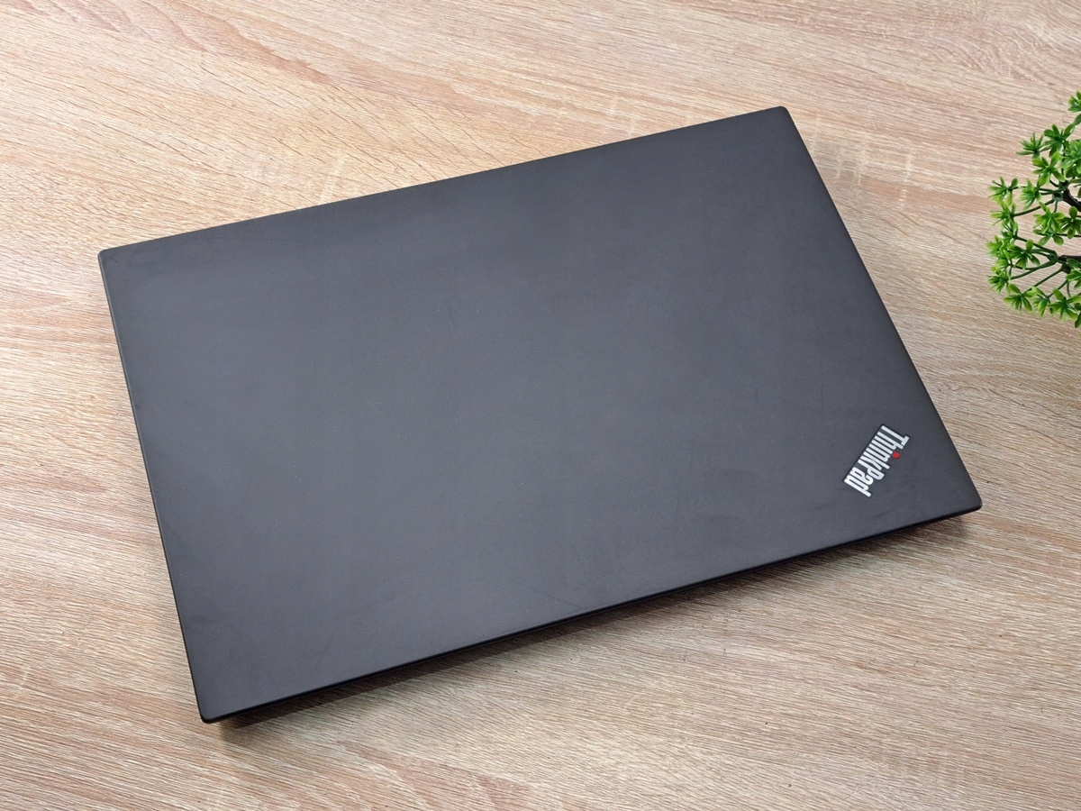 „Lenovo ThinkPad T590“ i5-8350U 8 GB 256 GB SSD NVME FHD WIN10 - Image 4