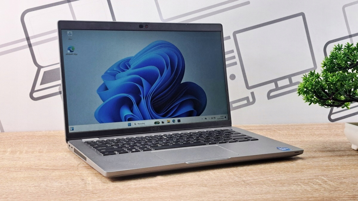 DELL Latitude 5420 nešiojamas kompiuteris i5-1145G7 32 GB 2 TB SSD NVMe FHD IPS W11 - Image 3