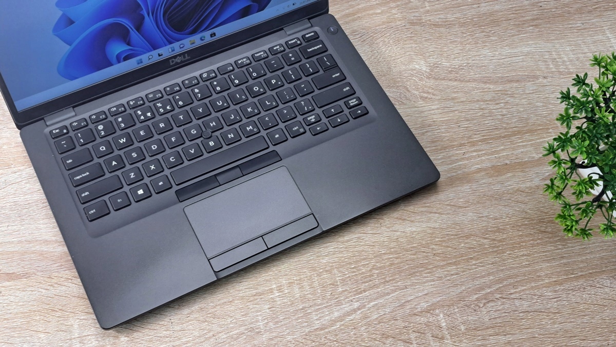 DELL LATITUDE 5400 i5 8265U 8 GB DDR4 2 TB SSD FHD IPS HDMI USB-C WIN10P - Image 7