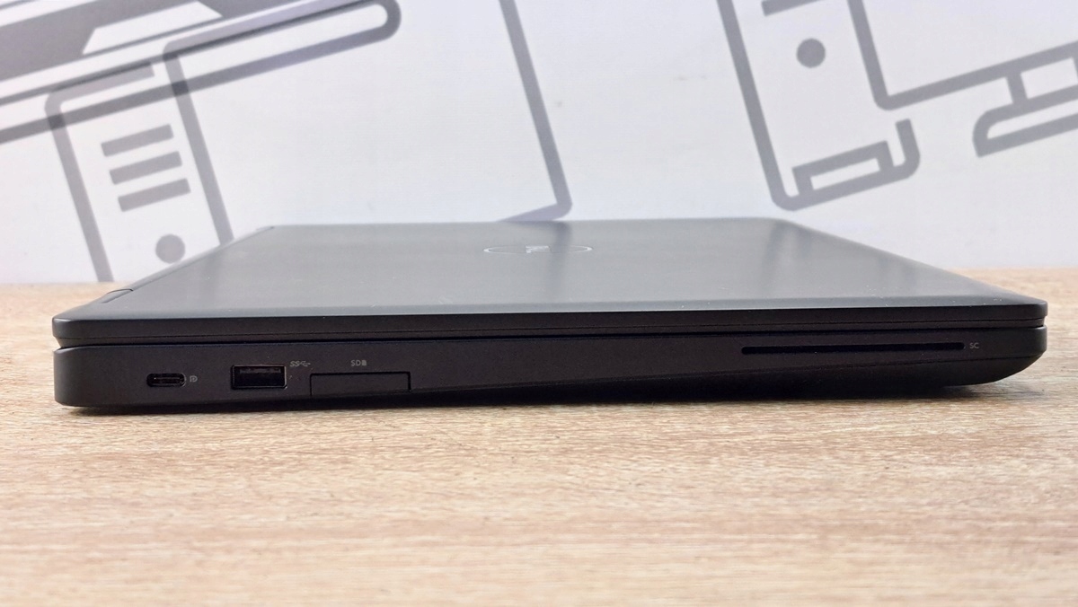 „Dell Latitude 5590“ ultrabookas i5 8-osios kartos QUAD 64 GB 2 TB SSD NVMe 15,6 colių FHD W10 - Image 5