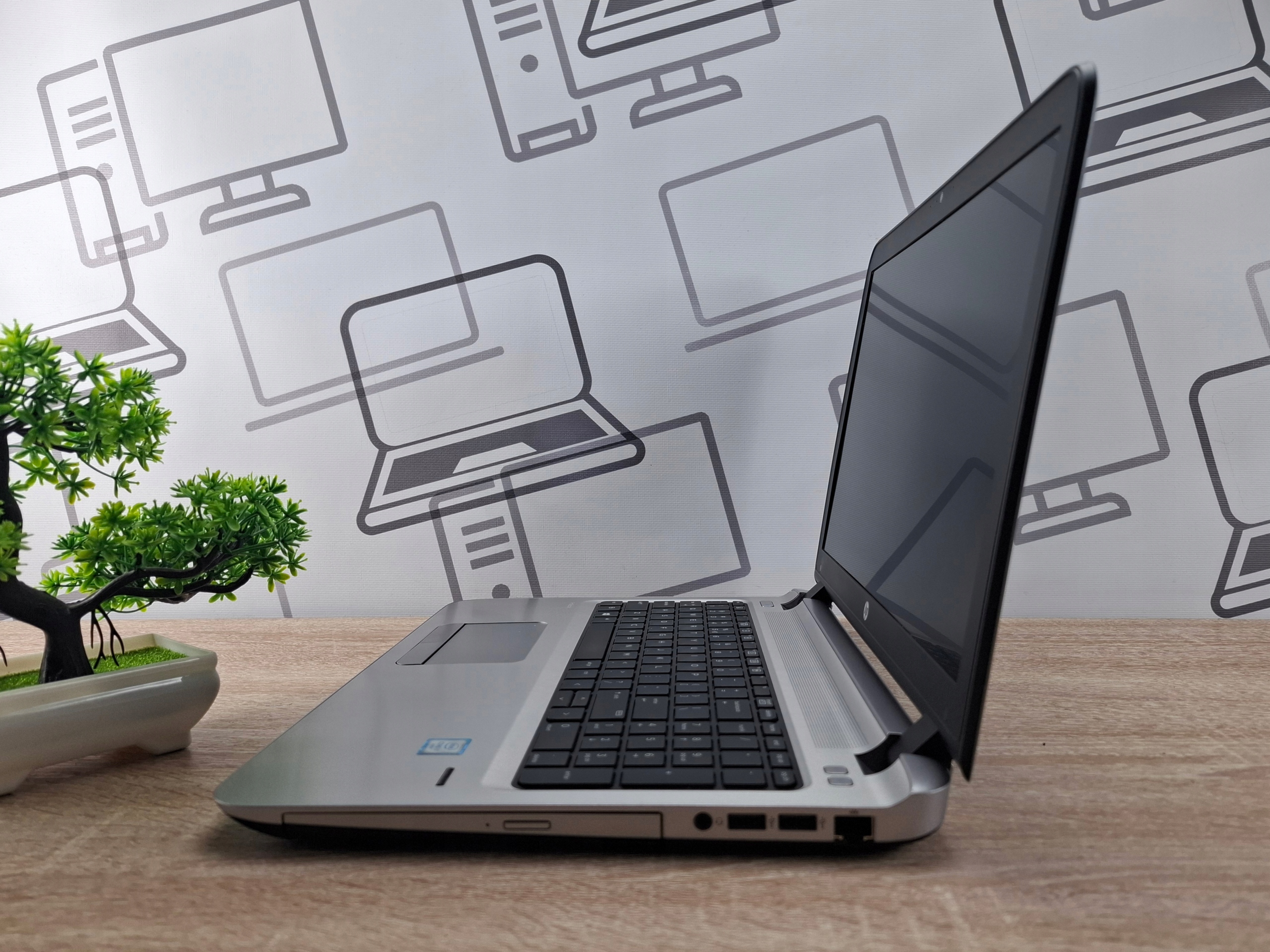 HP ProBook 450 G3 i7-6500U 8 GB 1 TB SSD 15,6 colių FullHD HDMI WIN10 - Image 11