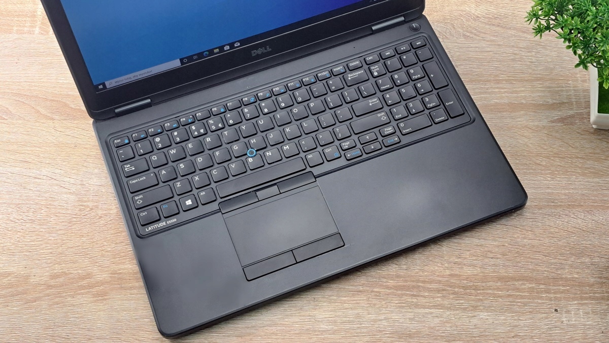 „Dell Latitude E5550“ i5-5300U 8 GB 256 GB SSD 15,6 colių WIN10 - Image 7