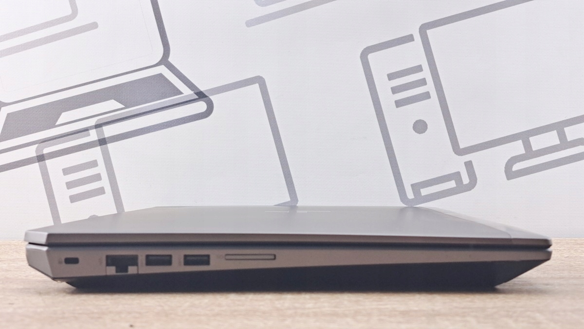 HP Zbook 15 G6 grafikos nešiojamas kompiuteris I7-9750H 32 GB 512 GB SSD FHD QUADRO WIN11 - Image 5