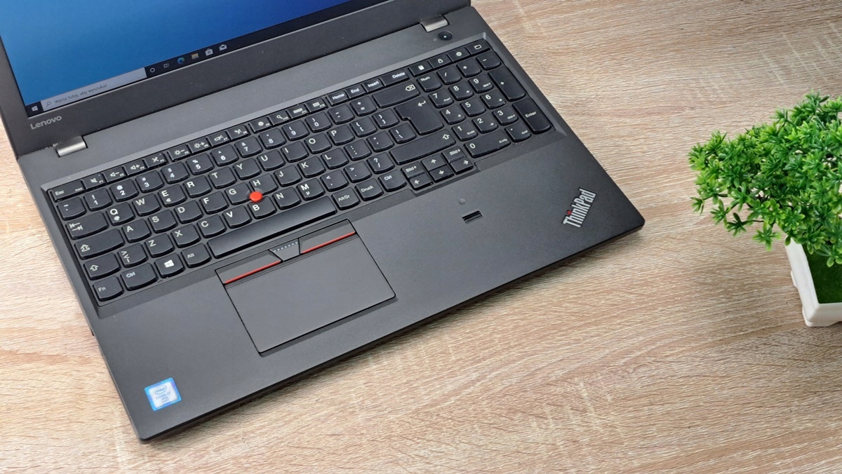 Lenovo ThinkPad T560 i5 16 GB 2 TB SSD 15,6 colių FullHD WINDOWS 10 - Image 7